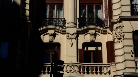 Building facade covered by shadows. Madrid. Spain Vídeos de archivo 45181507