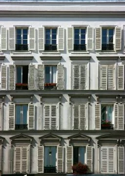 Building facade in paris Stock Photos