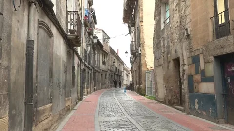 Building fire in Miranda de Ebro investigated as suspected case of gender-based  動画素材 330538815