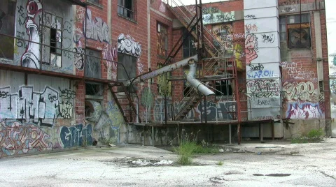 Building graffiti zoom in HD Stock Footage 76179