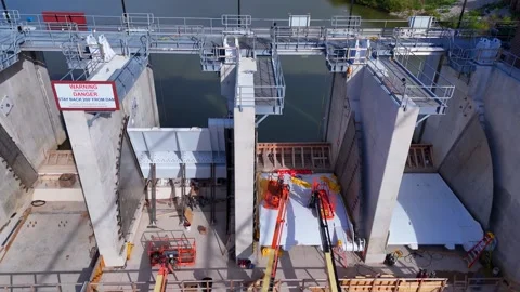 Building new dam gates addressing infrastructure failure in Midland, Michigan Stock Footage 327608674