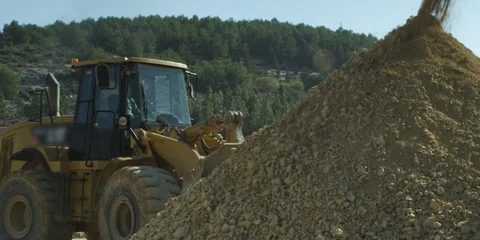 Building new roads 스톡 동영상 112939509