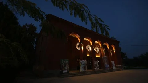 A building in the night 1 Video stock 323791190