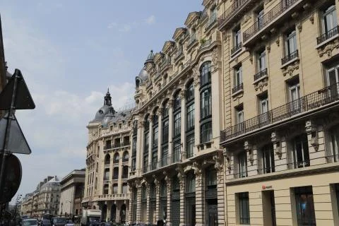 Building in paris Stock Photos