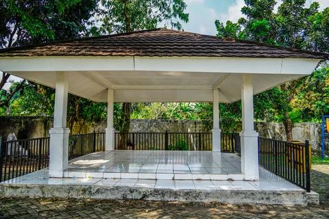 Building Stock Photos