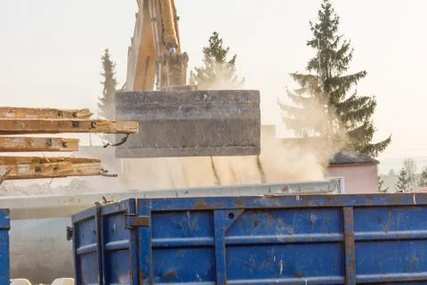 Building rubble Stock-Fotos