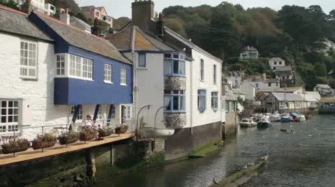 Buildings and accommodation at polperro harbour, cornwall, england Stock-Footage 12094925
