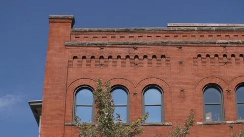 Building's Edge 스톡 동영상 105246165