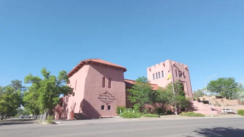 Buildings in typical Adobe style. Santa Fe, New Mexico, USA. Vídeos de archivo 279745782