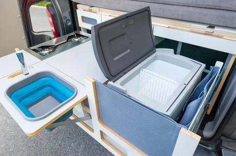 Built-in kitchen in a van Foto stock