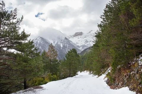 Bujaruelo valley in Ordesa y Monte Perdido national park with snow. Stock Photos