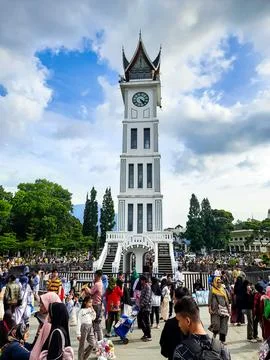 Bukittinggi Clock Tower or Jam Gadang, a tourist destination in Bukittinggi City Fotos de archivo
