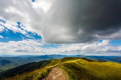 Bukowe Berdo path in Bieszczady Foto stock