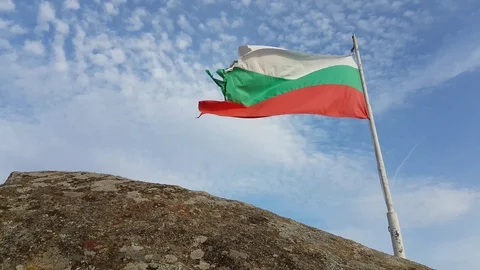 Bulgarian flag in typical landscape Vídeos de archivo 97206545