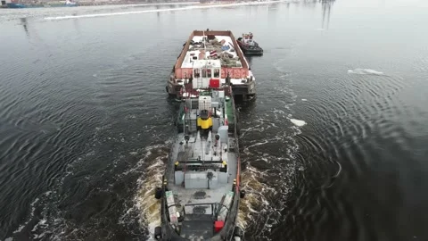 Bulker ship moving with tug Stock Footage 149034514