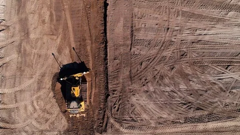 Bulldozer pushing dirt Video stock 96672190