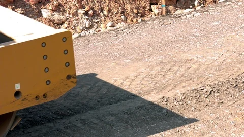 Bulldozer on work Видео 94722562