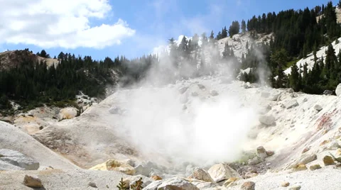 Bumpass Hell Fumaroles Video stock 33786807