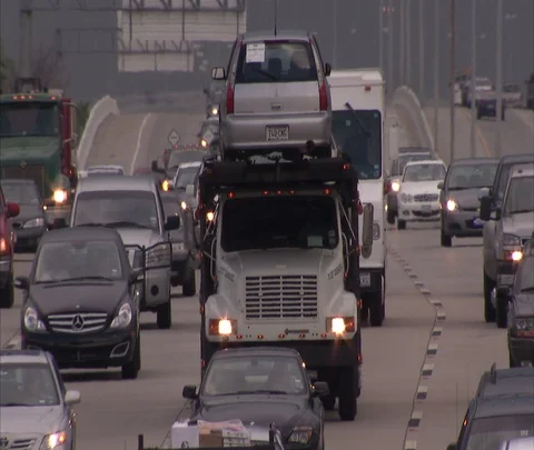 Bumper to bumper traffic on Sam Houston Tollway Stock-Footage 86696890
