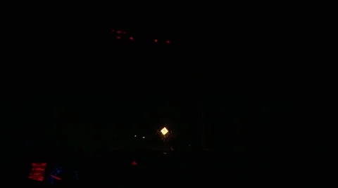 Bumpy night driving on very dark road Vidéo 63153420