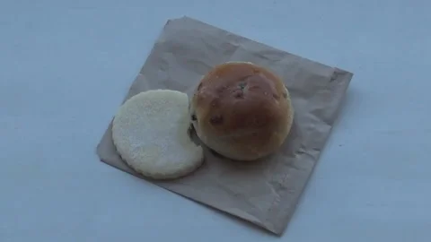 Bun and cookie Stock Footage 86684110