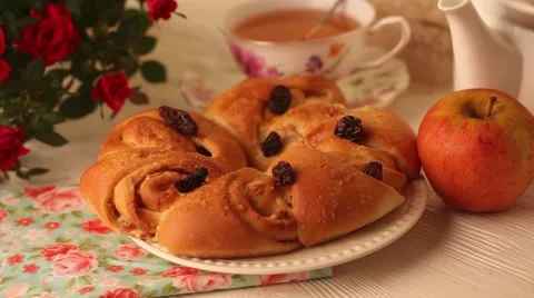 Bun with cinnamon Stock Footage 65796637