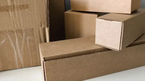 A bunch of cardboard boxes. Warehouse of goods, parcels. Logistics company 库存影片 330040084
