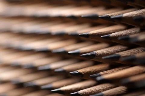 Bunch of identical graphite pencils Foto stock