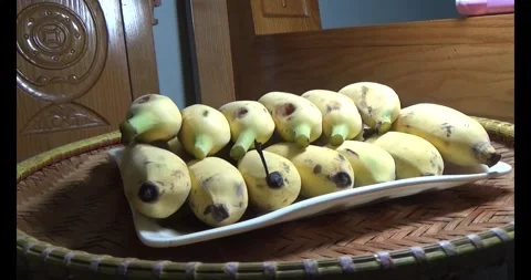 Bunch of ripe bananas Stock Footage 292586572