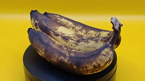A bunch of ripe bananas Stock-Footage 330969953