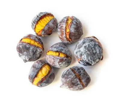 Bunch of roasted chestnuts Foto stock