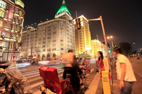 The Bund night with Crowd 2 4K time lapse 30 Video stock 39788307