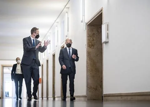 Bundesfinanzminister Olaf Scholz, SPD, trifft Gergely Karacsony, Oberbuerg... Stock Photos
