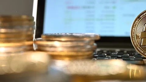 Bundle Of Golden Coins On Computer Keyboard. 스톡 동영상 125585152