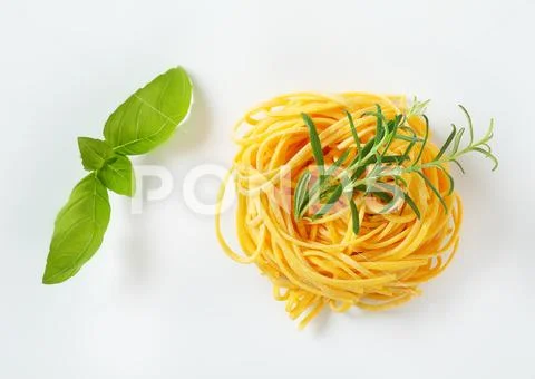 Bundle of spaghetti pasta Stock Photos