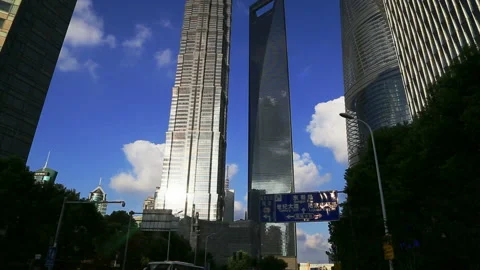 The Bund,Skyskraper,shanghai Stockbeeldmateriaal 104684931