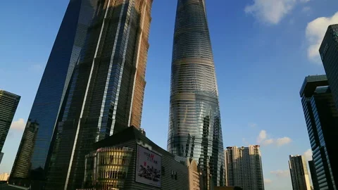 The Bund,Skyskraper,shanghai Stockbeeldmateriaal 104686593