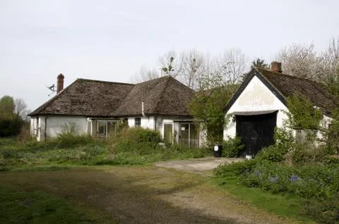 Bungalow Stock Photos