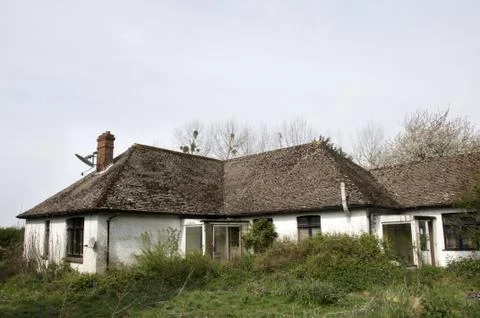 Bungalow Stock Photos