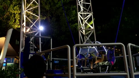 Bungee Sling Shot Ride in action. Stock Footage 40876682