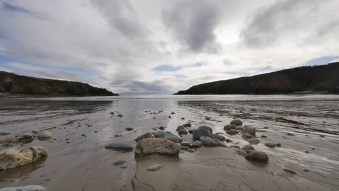 Bunmahon Beach time lapse Vidéo 95405492