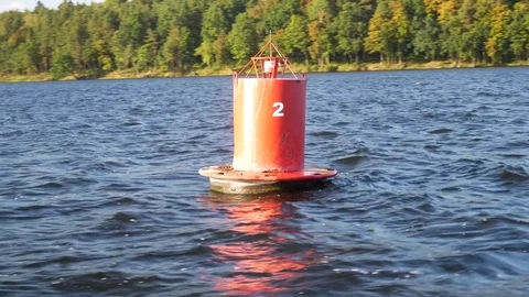 Buoy in the water 動画素材 80357027