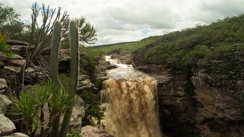Buracao waterfall with catcus Stock-Footage 71252757