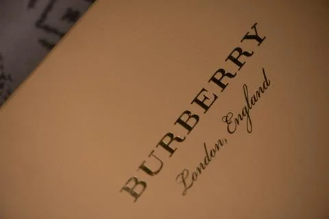 Burberry Giftbox Stock Photos