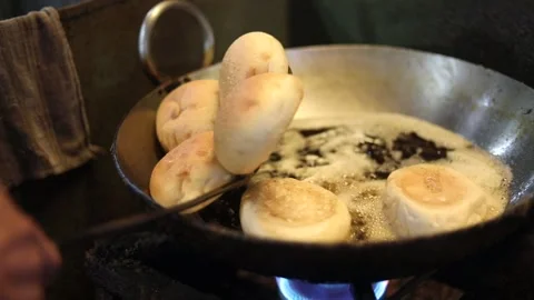 Burger Bun Stock Footage 131702330