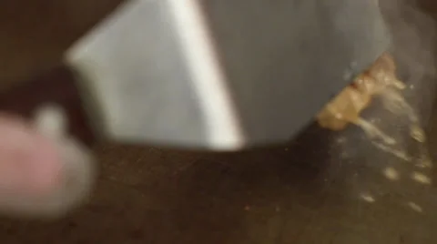 Burger flip super slow motion tight Vídeos de archivo 33058599