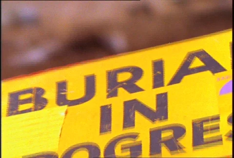 Burial in Progress Sign Vídeo Stock 356568