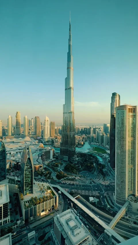 Burj Khalifa 7 Video stock 328837992