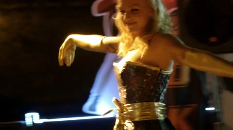 Burlesque artist dancing during a performance, blonde hair Stockbeeldmateriaal 59939046