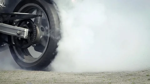 Burn out until tread end Stock-Footage 73522572